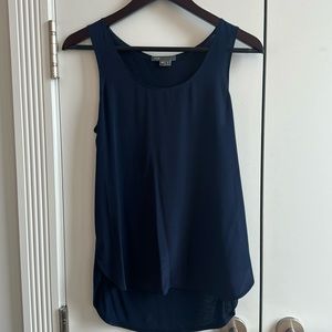 Vince navy silk/viscose tank XS